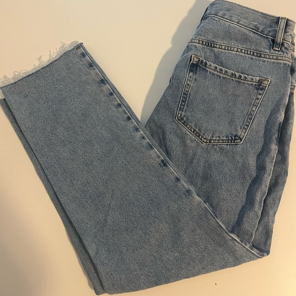 PACSUN HIGHRISE STRAIGHT LEG JEANS. - Picture 2 of 6